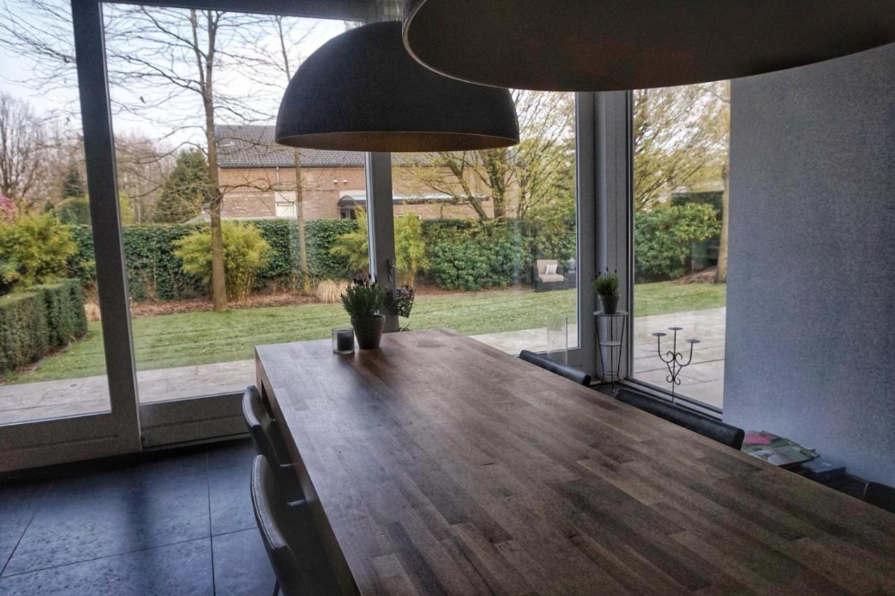 Bed & Wellness Boxtel, Luxe Kamer Met Airco En Eigen Badkamer, Ligbad المظهر الخارجي الصورة
